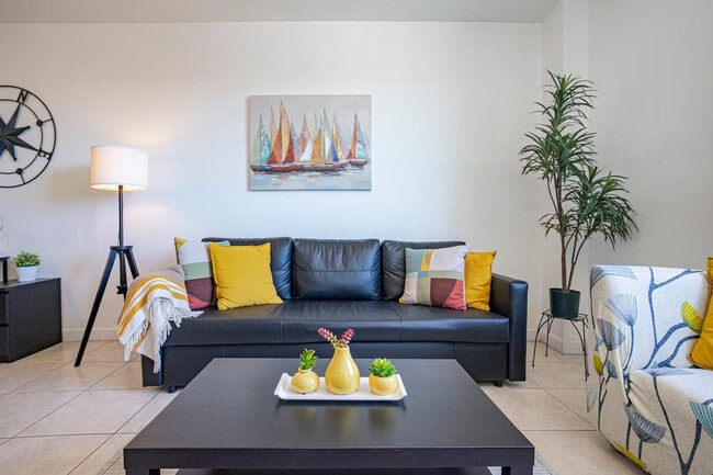 Building Photo - 2280 SW 32nd Ave Unit ID1056257P