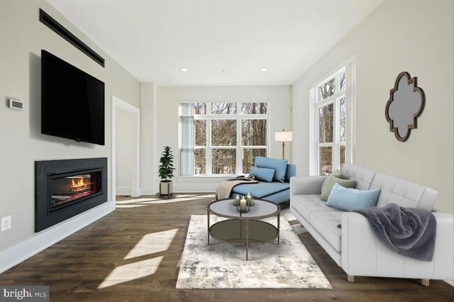 Photo - 11300 Emerald Park Rd