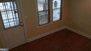 Photo - 611 60th Pl