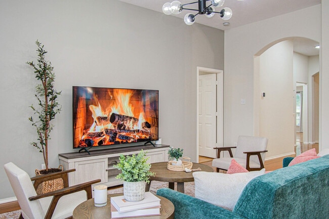 Photo - 7211 Crescent Mills Dr Unit SI ID1521536P