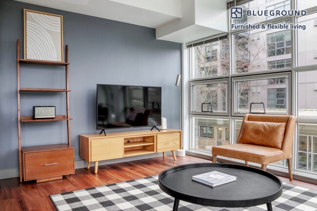 Photo - 1520 Eastlake Ave E Unit FL2-ID708