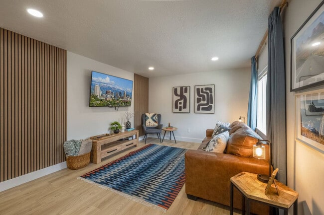 Photo - 840 W 400 N Unit ID1249836P