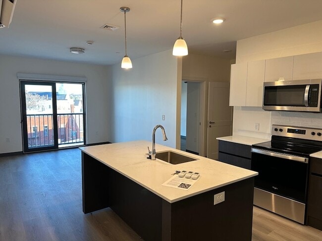 Photo - 55 N Main St Unit 206