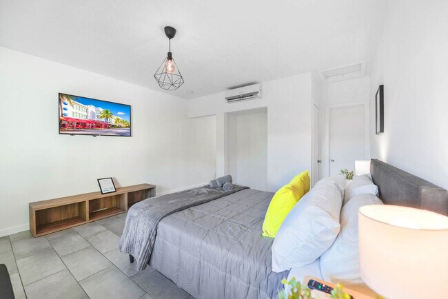 Photo - 515 NE 82nd St Unit FL1-ID1022258P