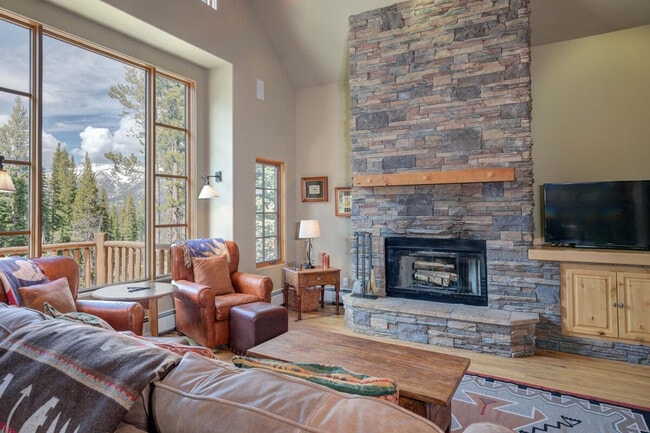 Photo - 12 Lower Mountain Home Road Unit ID1255698P