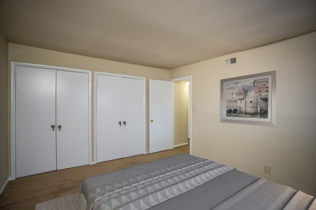 Bedroom - Vestavia Place