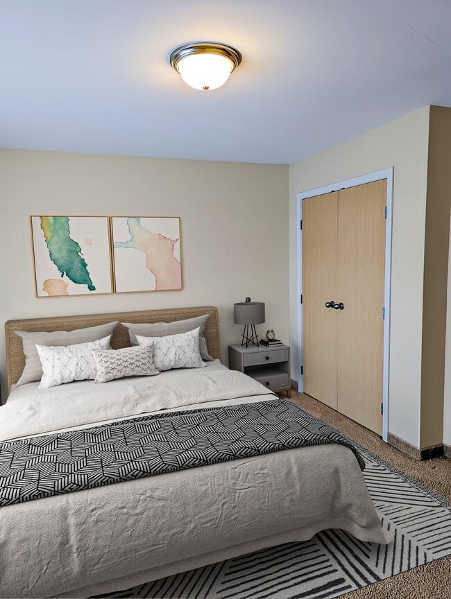Photo - Northern Pacific Apartments