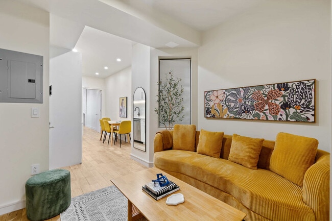 Building Photo - 491 2nd Ave Unit ID1076306P