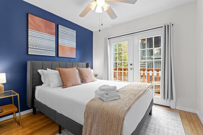 Photo - 800 S 1st St Unit ID1422351P