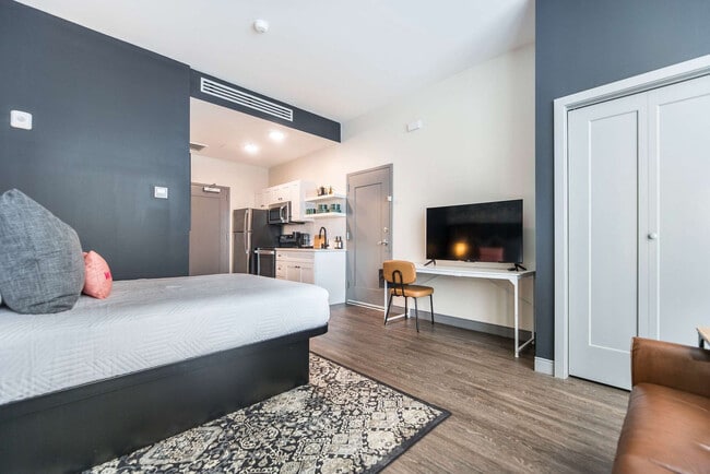 Photo - 520 Martin Luther King Jr Blvd Unit SI ID1356310P