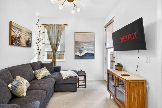 Photo - 1734 W Cherry St Unit ID1372960P