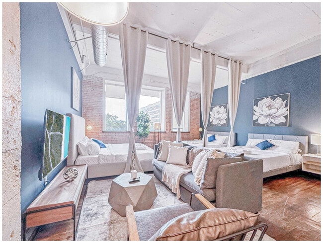 Photo - 555 Evergreen St Unit ID1221081P