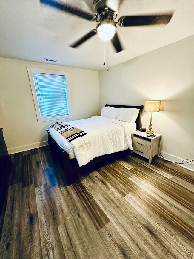 Photo - 115 Colonial Ave Unit ID1234788P