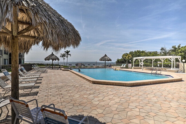 Photo - 6372 Palma Del Mar Blvd S Unit SI FL1-ID1545876P