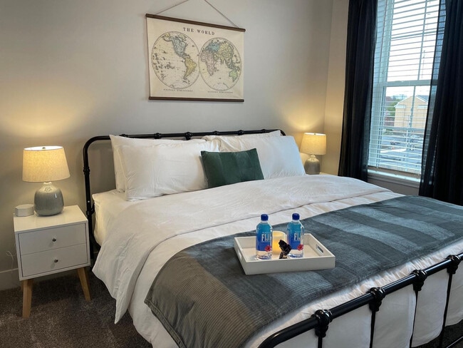 Photo - 2875 Olentangy River Rd Unit ID1257789P