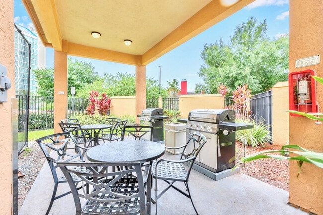 Photo - 7601-7601 Canada Ave Unit SI FL4-ID1625625P