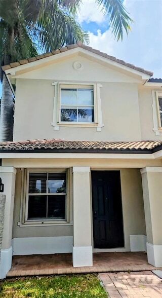 Photo - 4163 NE 11th St
