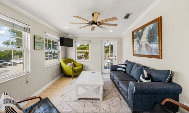 Photo - 100 7th St S Unit ID1366639P