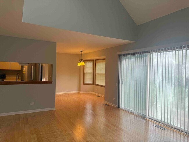 Photo - 1477 Garnet Cir