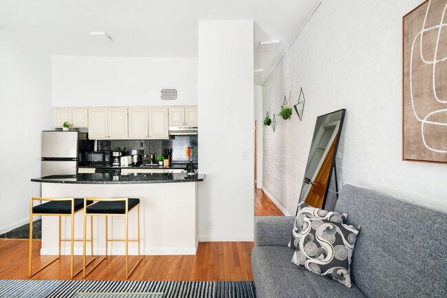 Photo - 240 E 26th St Unit FL2-ID1021846P