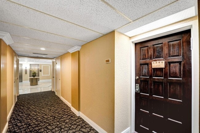 Building Photo - 3800 N Hills Dr Unit 301