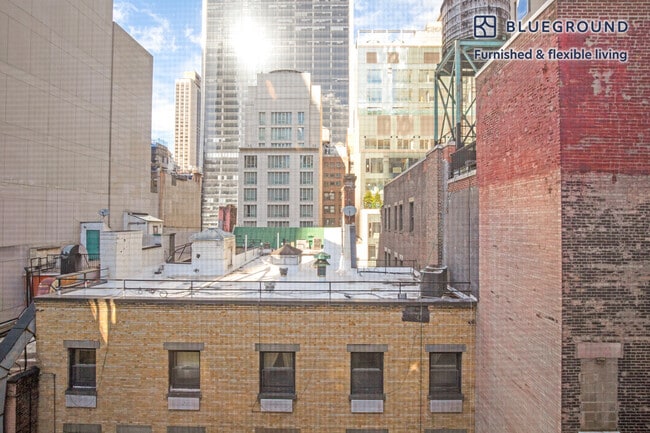 Photo - 15 W 55th St Unit SI FL8-ID737