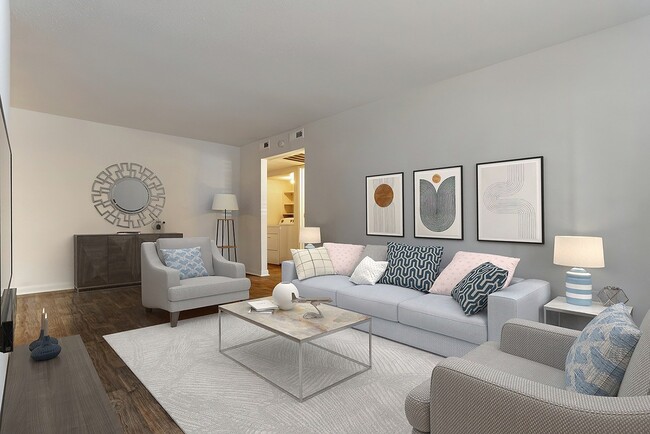 Photo - Lakeshore Landing Apartments