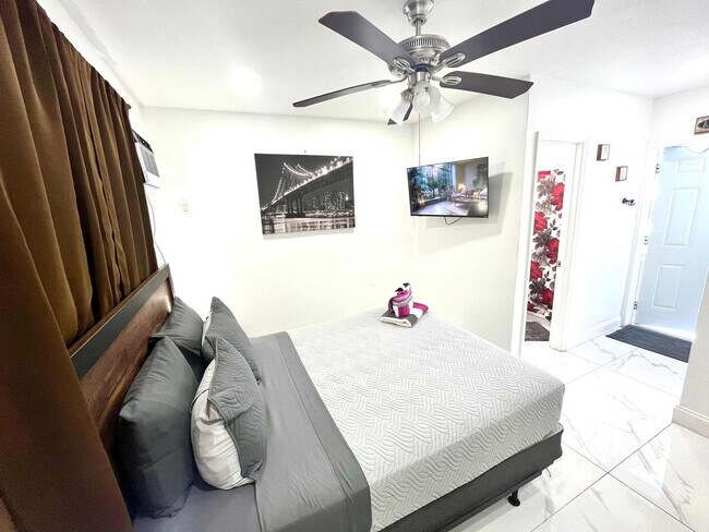 Photo - 338 Van Buren St Unit SI FL1-ID1520241P