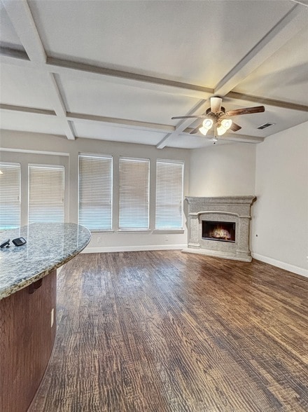 Photo - 341 Oxford Pl