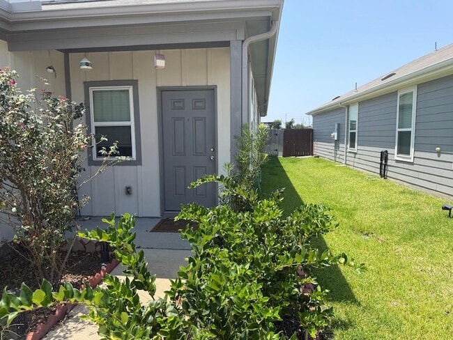 Photo - 16039 Kingfield Haven Dr
