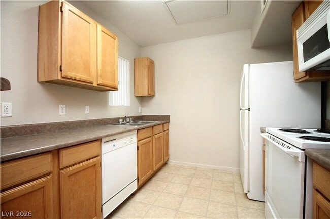 Photo - 45 Maleena Mesa St Unit 621