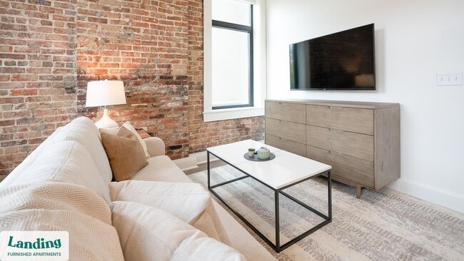 Photo - 425 20th St S Unit 214