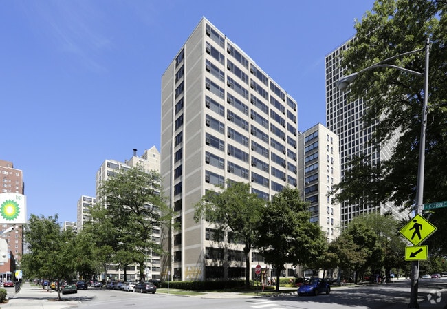 Building Photo - Algonquin Apartments