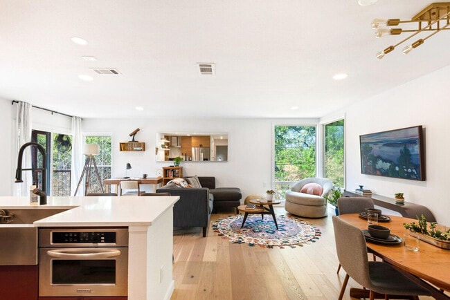 Photo - 2906 Westhill Dr Unit SI ID1054230P