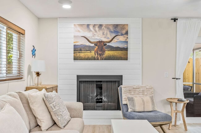 Photo - 241 S Brevard Ave Unit ID1044472P