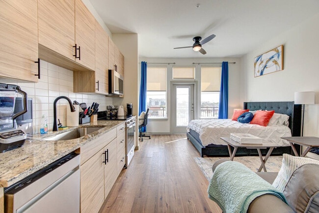 Building Photo - 1111 Shepherd Dr Unit ID1380762P