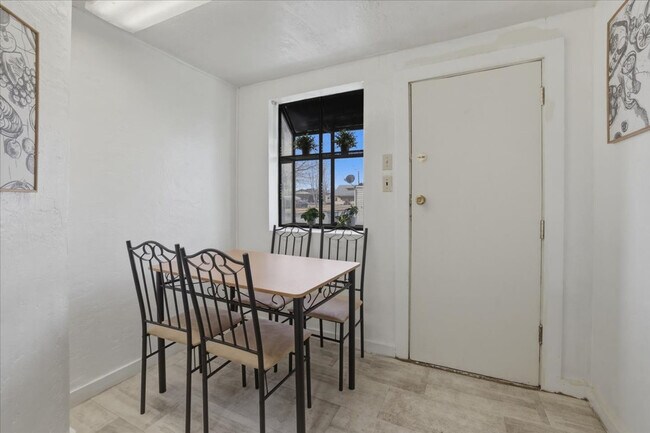 Photo - 365 S 3rd E St Unit SI ID1462222P