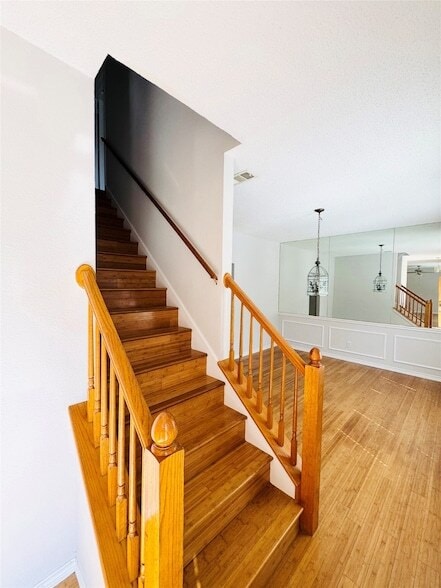 Photo - 2305 Buckeye Dr