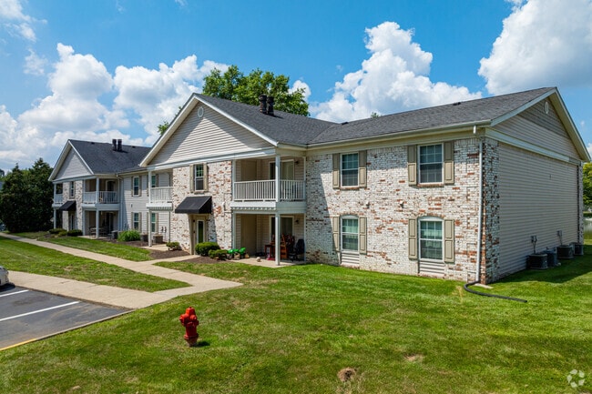 Photo - Castleton Manor Apartments