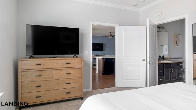 Photo - 14807 Woodland Hills Dr Unit 5102