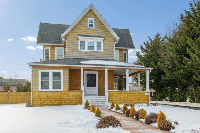 Building Photo - 264 S Ocean Ave