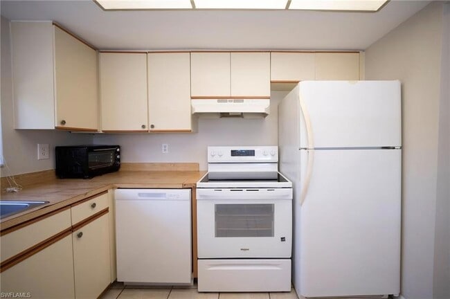 Photo - 3706 SE 10th Ave Unit 2