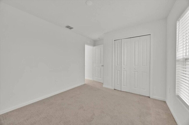 Photo - 2398 McKinley Dr