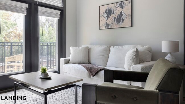 Building Photo - 2550 Blackmon Dr Unit 1407