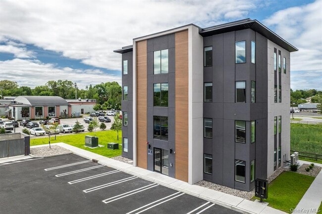 Building Photo - 3 Giada Ln Unit 1