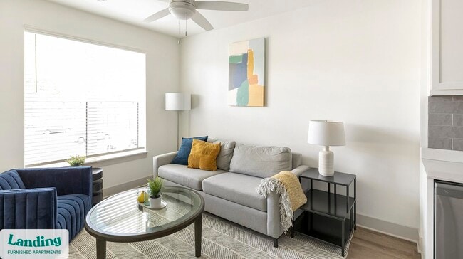 Building Photo - 2500 9th Ave SW Unit 206.1406501