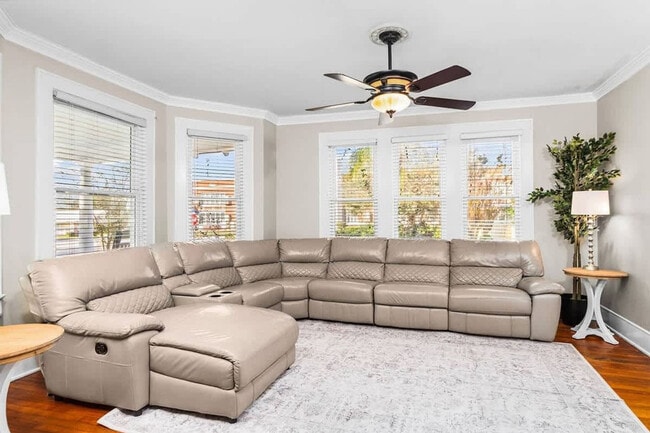 Building Photo - 14440 12th St Unit ID1234464P