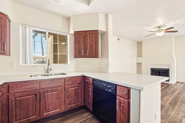 The Palms Apartments in Phoenix, Arizona - The Palms