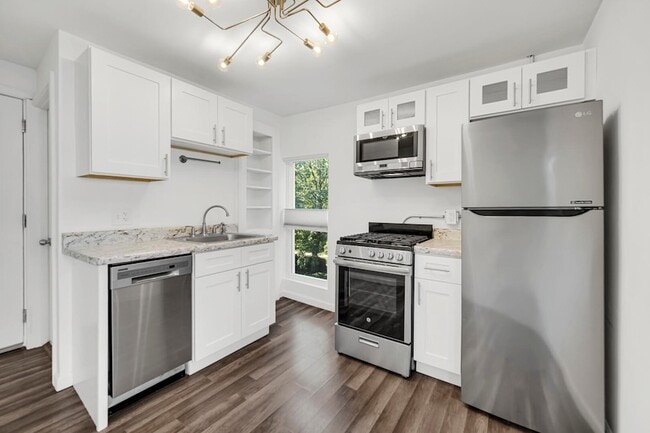 Photo - 204 Brown St Unit 2
