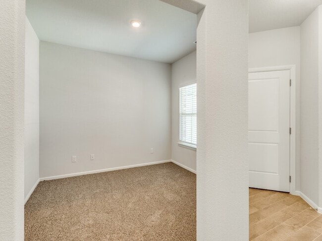 Photo - 8524 Big Apple Dr